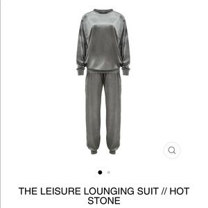 Laina Rauma The Leisure Lounging Suit / Hot Stone